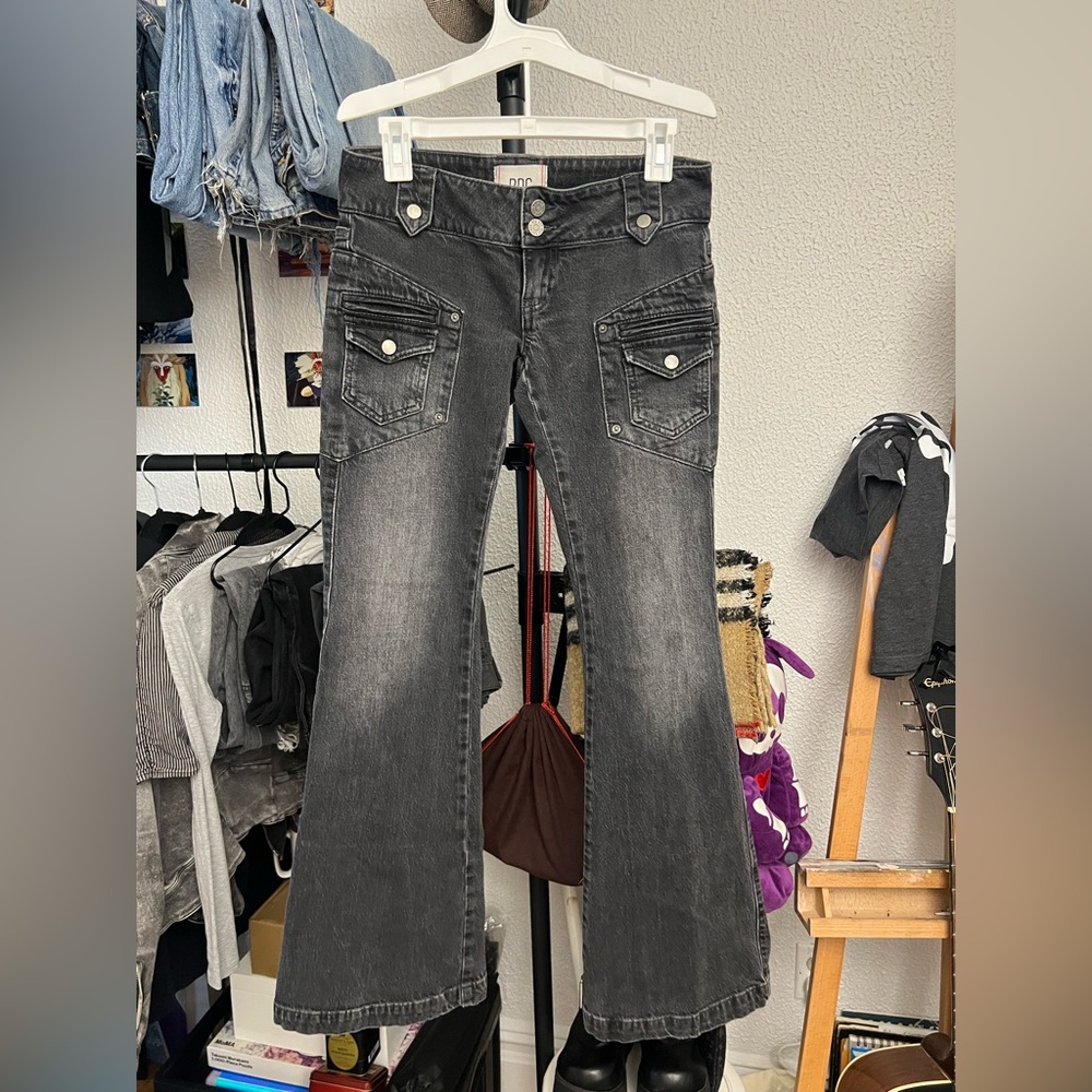 Black Denim Flared Women's Jeans - BDG